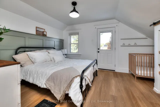 Additional image 23 of 33 Bloomingdale Rd