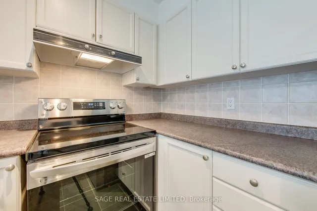 Additional image 11 of 600 Queens Quay Unit 531