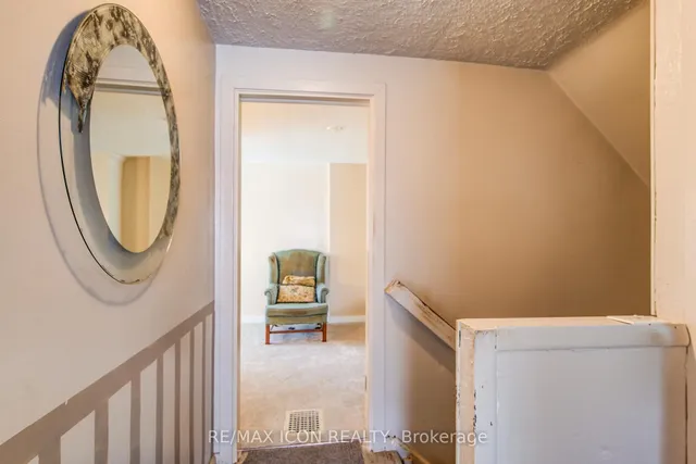 Additional image 26 of 105 Lorne Cres
