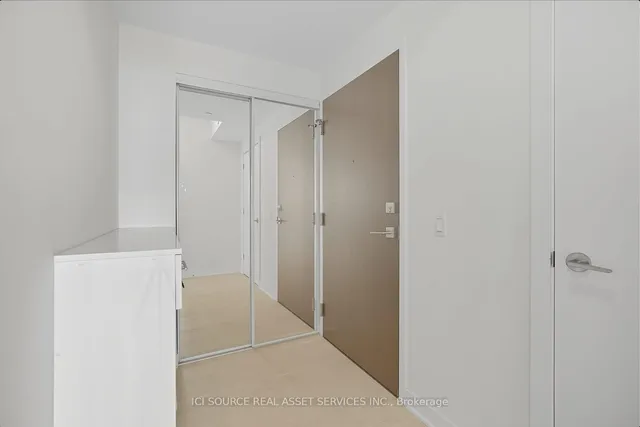 Additional image 2 of 2221 Yonge St Unit 3109