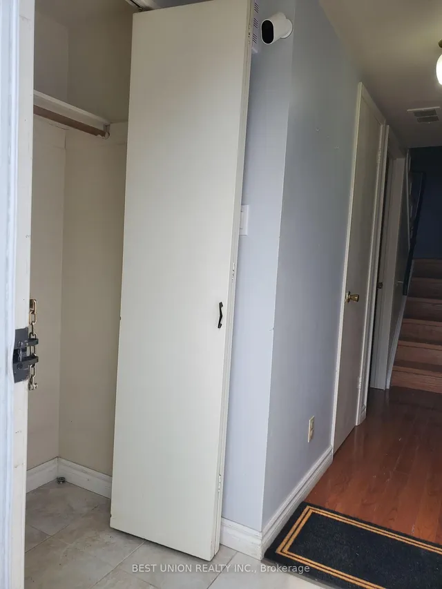 Additional image 3 of 200 Bridletowne Circ Unit 12