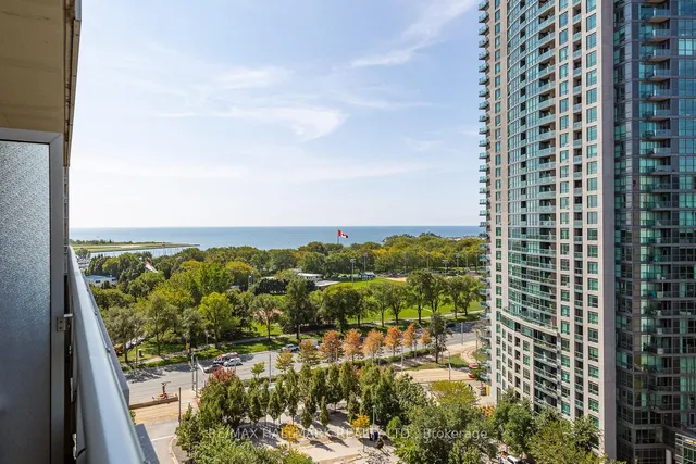 Additional image 21 of 35 Bastion St Unit 1910