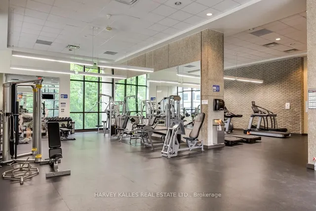 Additional image 21 of 33 Harbour Sq Unit 2804