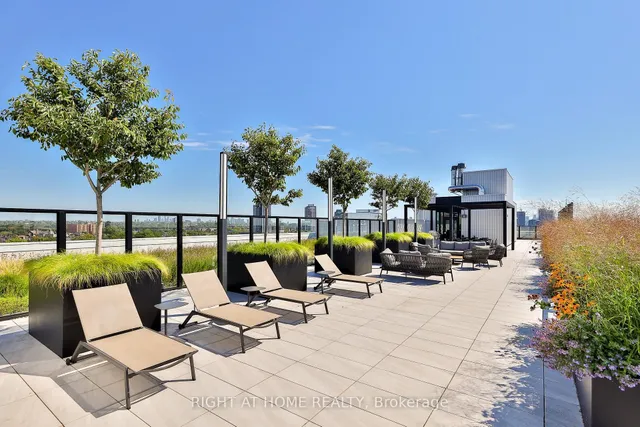 Additional image 23 of 2720 Dundas St Unit 208