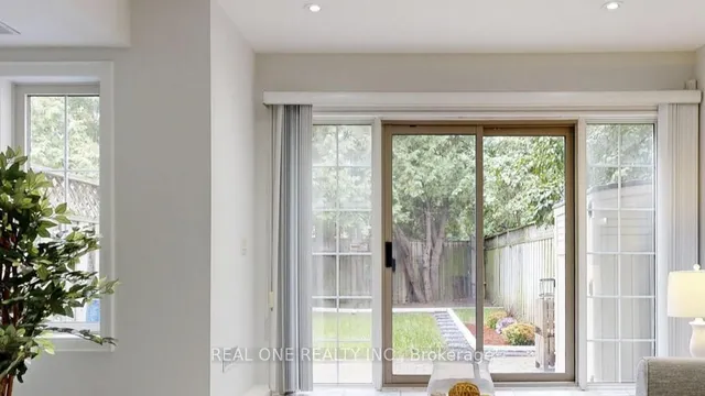 Additional image 41 of 299 Finch Ave