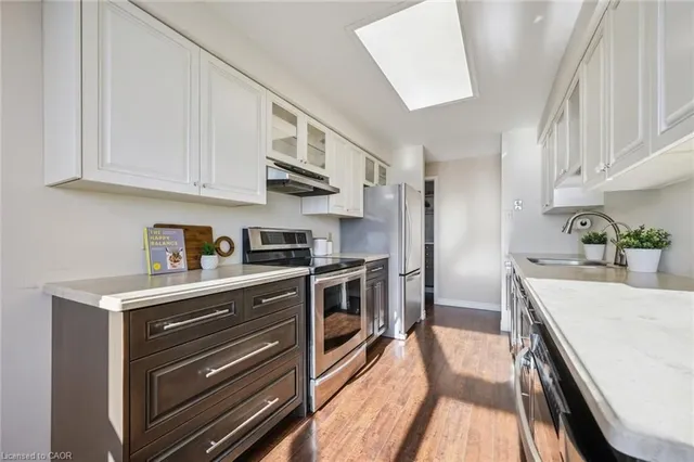 Additional image 14 of 20 Ellen St Unit 610