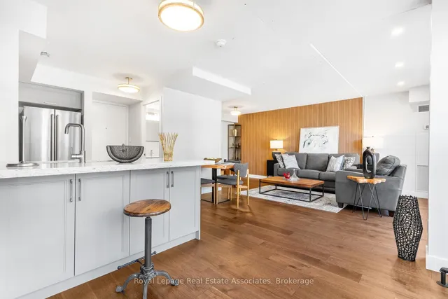 Additional image 3 of 1029 King St Unit 826