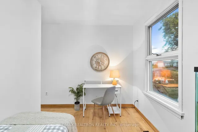 Additional image 28 of 259 Gowan Ave