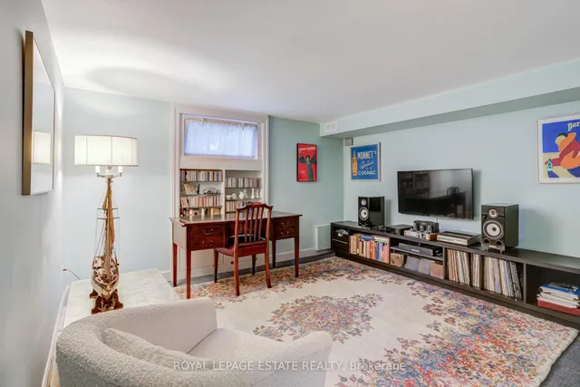 Additional image 38 of 5 Woodstock Pl