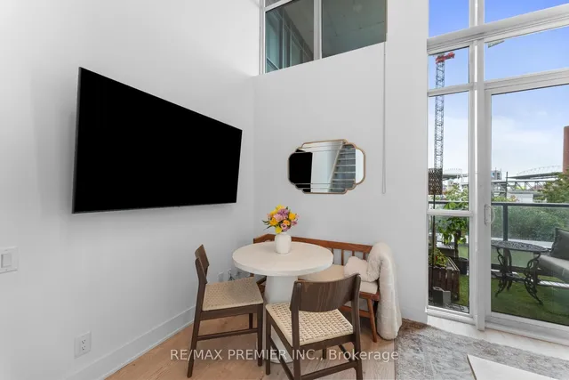 Additional image 18 of 5 Hanna Ave Unit 301