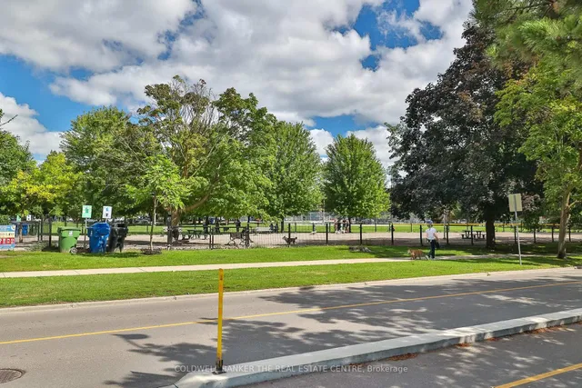 Additional image 43 of 18 Stafford St Unit 203