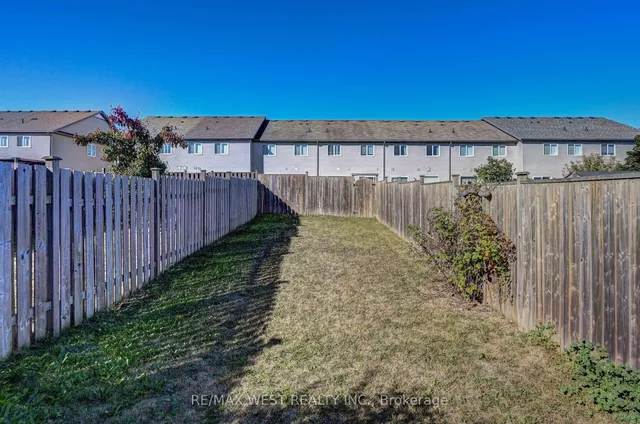 Additional image 43 of 21 Machado St