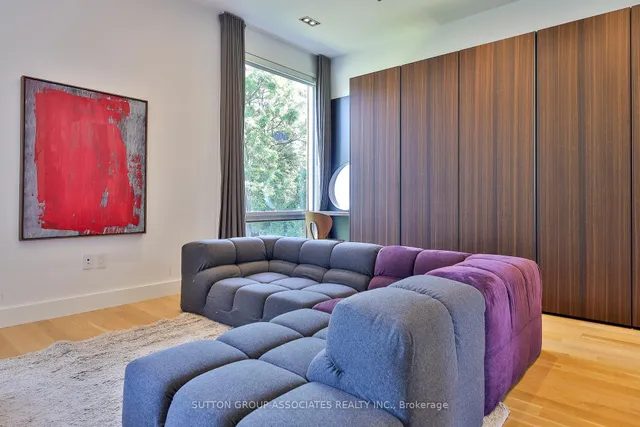 Additional image 21 of 22 Mitchell Ave