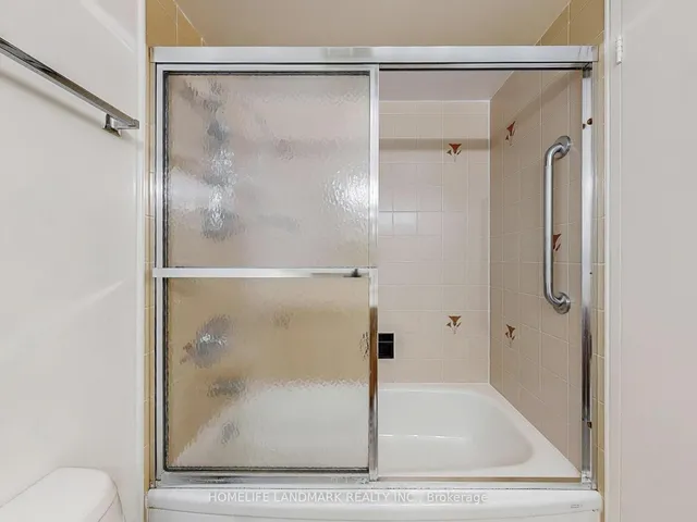 Additional image 17 of 350 Alton Towers Circ Unit 903