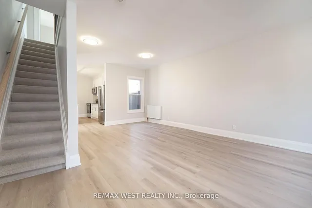 Additional image 7 of 115 Edwin Ave