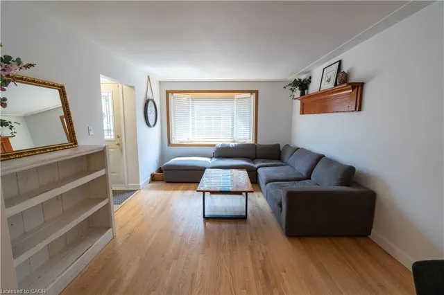 Additional image 6 of 12 Shea Cres