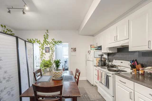 Additional image 30 of 154 Day Ave