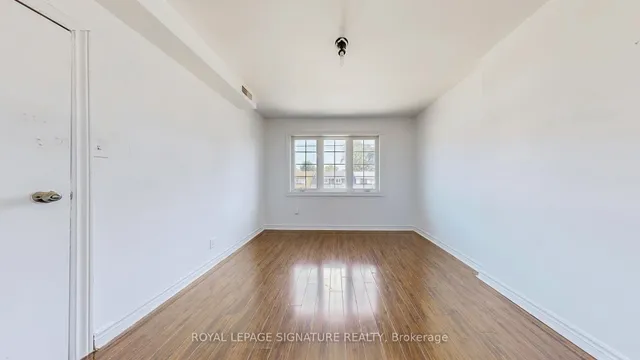 Additional image 7 of 1130 Woodbine Ave
