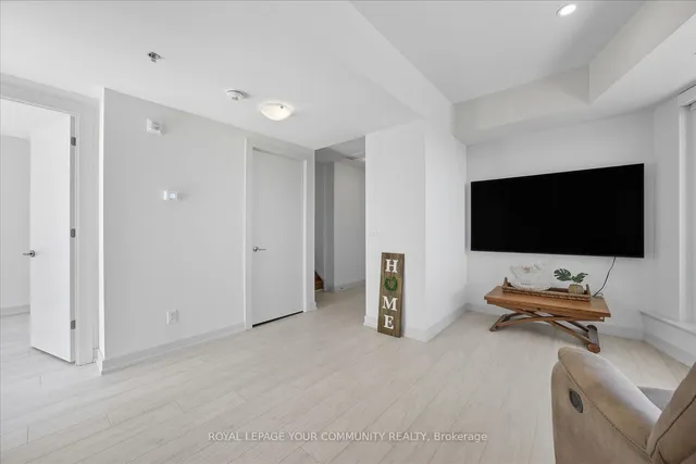 Additional image 9 of 90 Glen Everest Rd Unit 1008