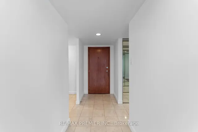 Additional image 6 of 33 University Ave Unit 502