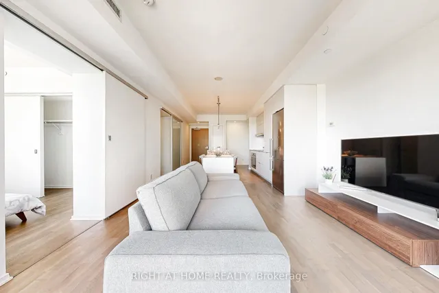 Additional image 16 of 1 Bloor St Unit 3312