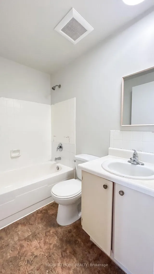 Additional image 24 of 160 Jansen Ave Unit 32