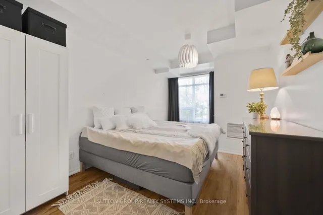 Additional image 17 of 3563 Lake Shore Blvd Unit 212