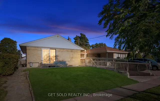 Property image for 39 Pakenham Dr