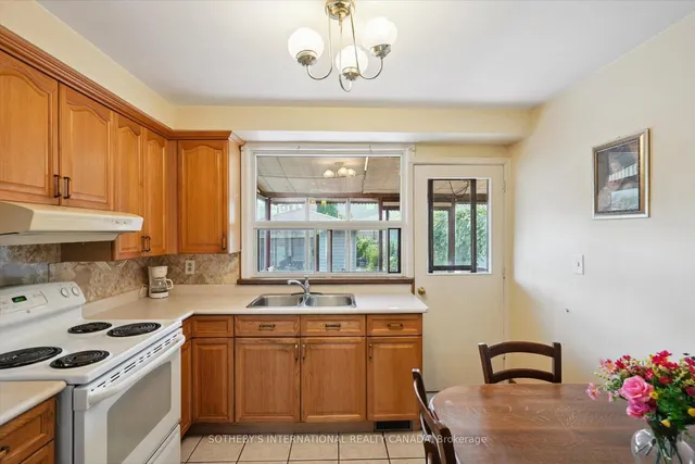 Additional image 7 of 14 Burrard Rd