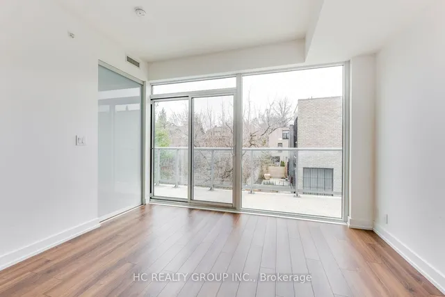 Additional image 4 of 6 Parkwood Ave Unit 302