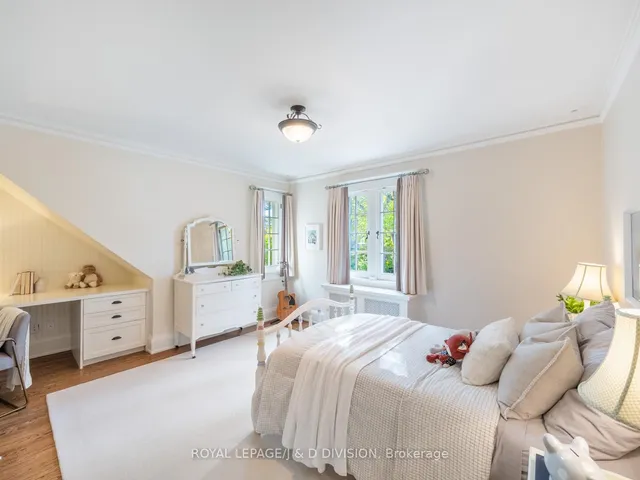 Additional image 23 of 11 Cortleigh Cres