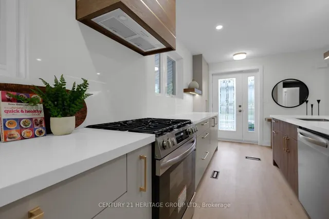 Additional image 17 of 43 Howell Sq