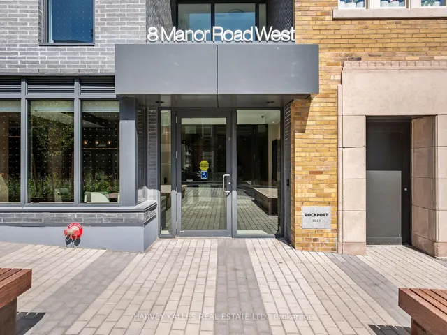 Additional image 4 of 8 Manor Rd Unit 1003