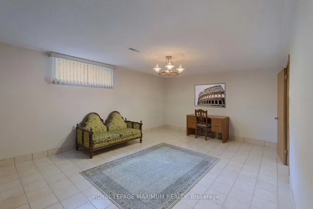 Additional image 31 of 10 Gatesgill Cres