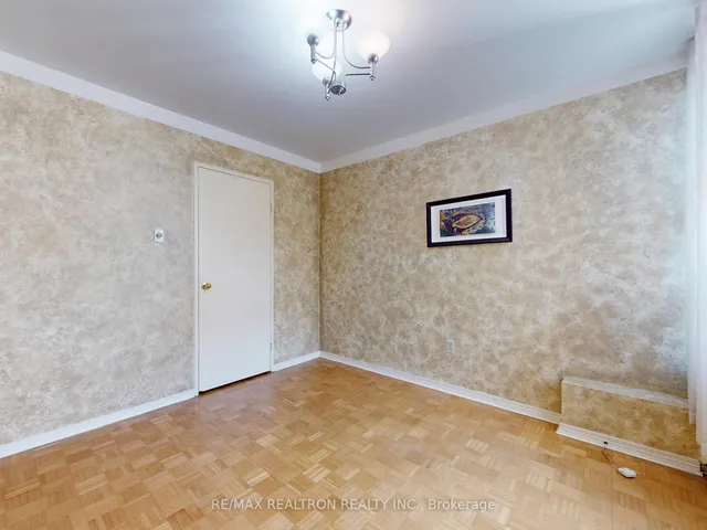 Additional image 26 of 360 Ridelle Ave Unit 410