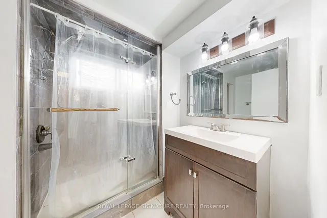 Additional image 26 of 78 Langholm Dr