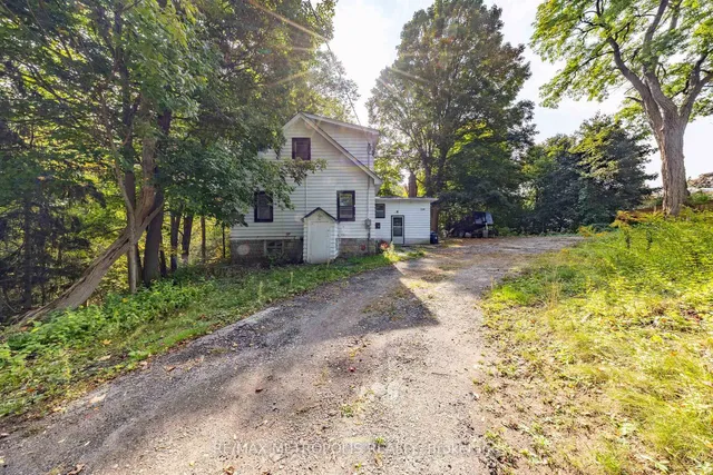 Additional image 4 of 5297 Lawrence Ave