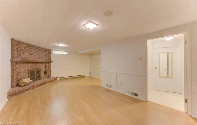 Additional image 31 of 26 Lewis Cres