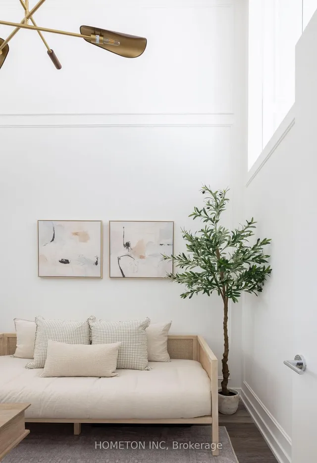 Additional image 10 of 254 Lawrence Ave Unit TH102