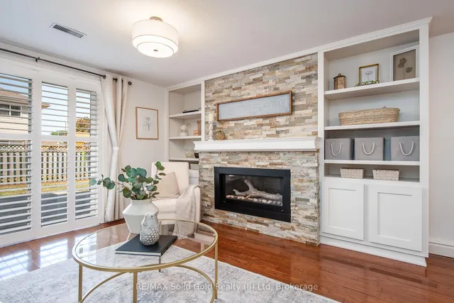 Additional image 17 of 271 Newbury Dr