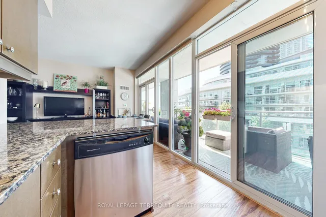 Additional image 17 of 58 Marine Parade Dr Unit 320