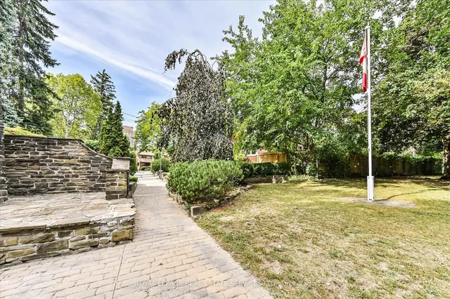 Additional image 18 of 11 King Street Cres