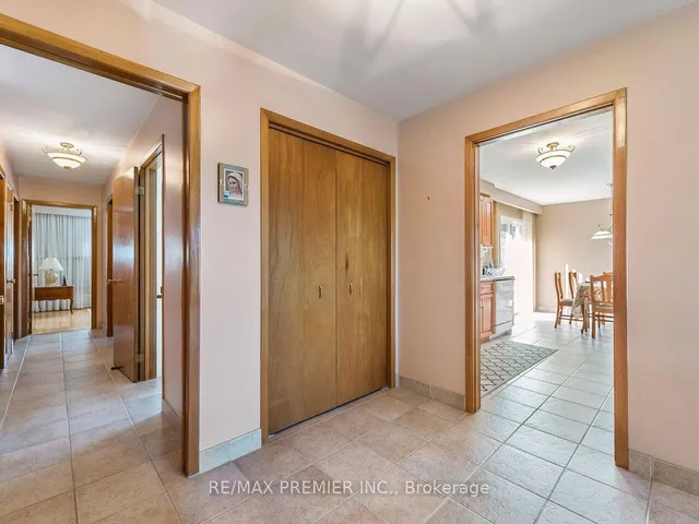 Additional image 21 of 33 Clair Rd