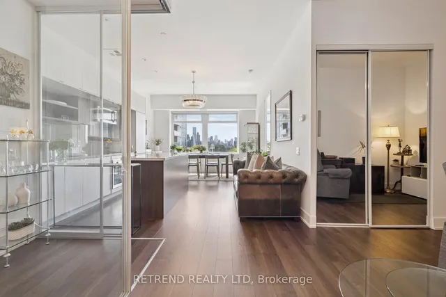 Additional image 8 of 111 St Clair Ave Unit 610