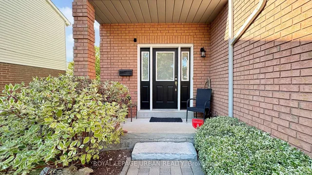 Additional image 3 of 96 Coalport Dr