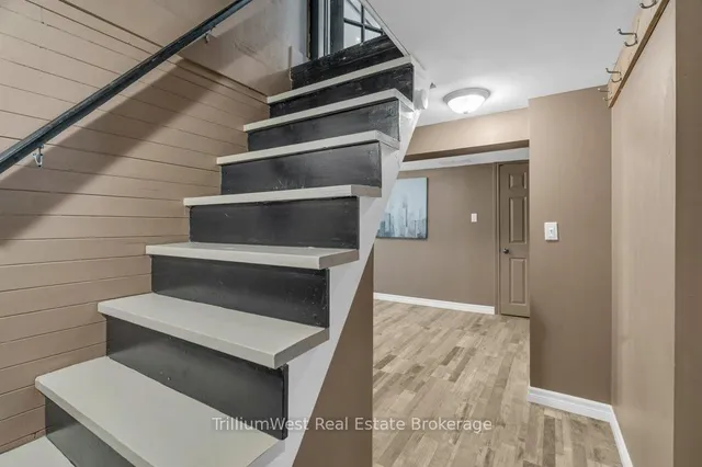 Additional image 30 of 18 St. Clair Ave