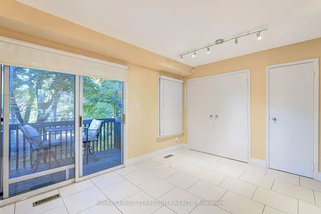 Additional image 21 of 76 English Ivy Way