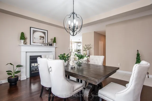 Additional image 23 of 232 Shady Glen Cres