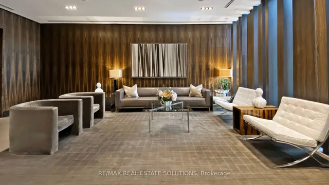 Additional image 22 of 33 Lombard St Unit 1603