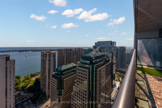 Additional image 24 of 33 Bay St Unit 4110